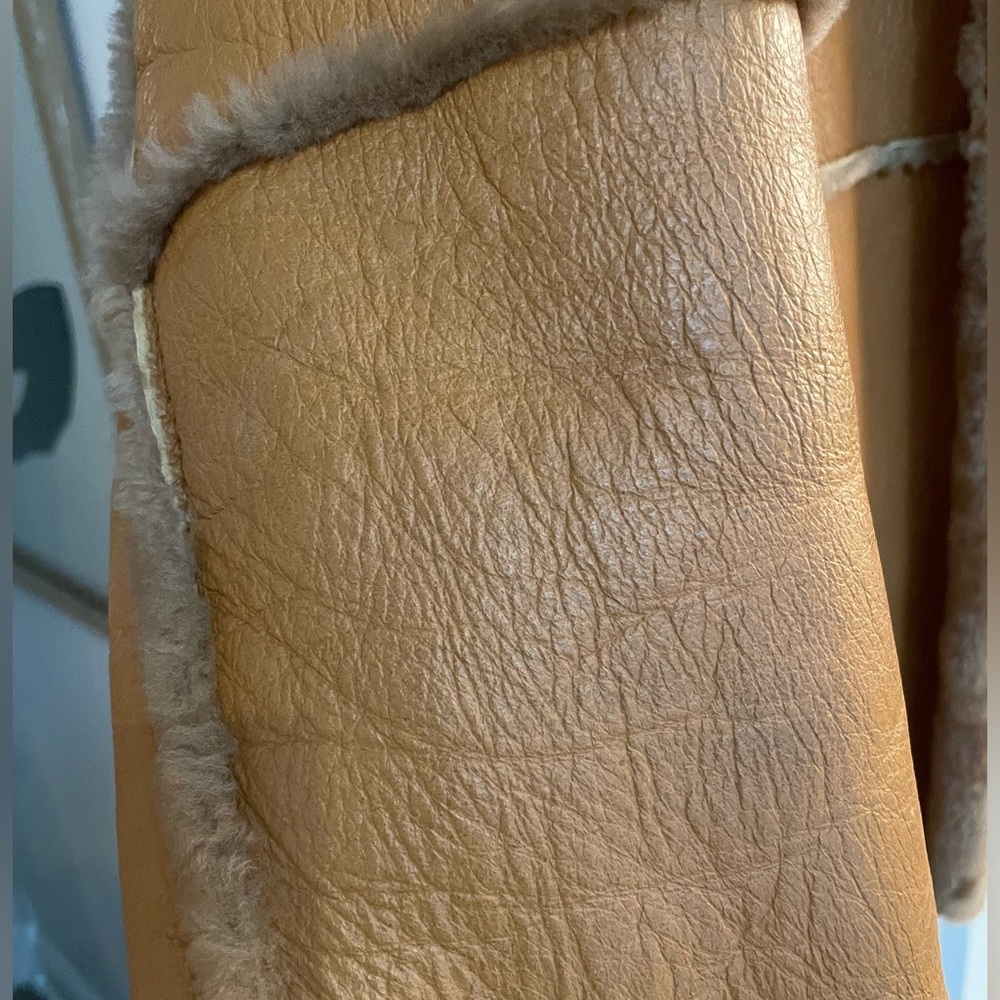 Rem Garson Tan Shearling Jacket - Picture 4 of 10
